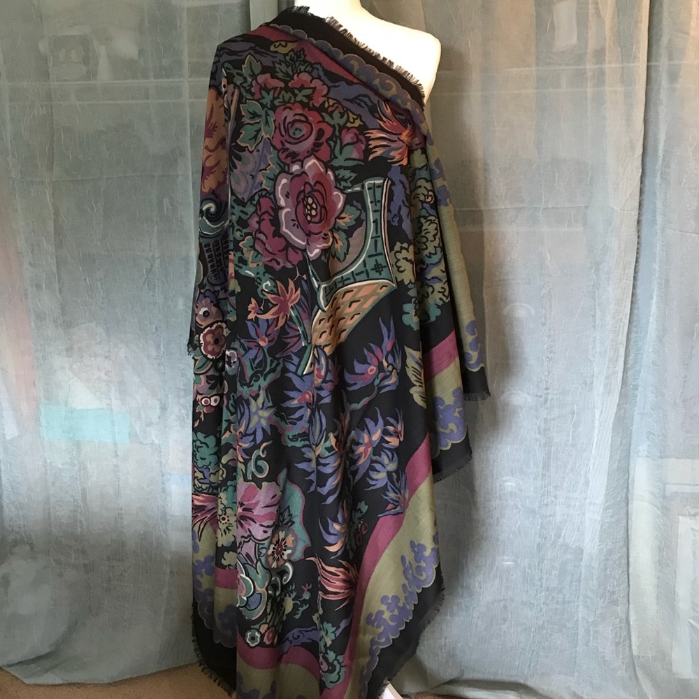 Liberty Wool Scarf